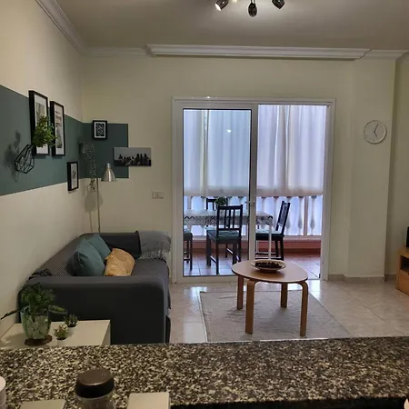 Sea Front Costa Sol By Helloapartments Apartamento Costa Del Silencio