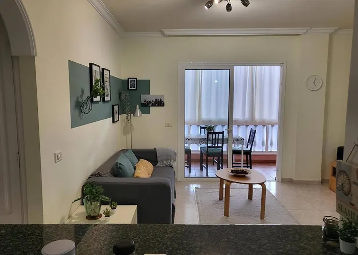 Sea Front Costa Sol By Helloapartments * קוסטה דל סילנסיו