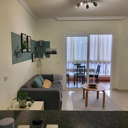 Sea Front Costa Sol By Helloapartments アパート コスタ・デル・シレンチオ