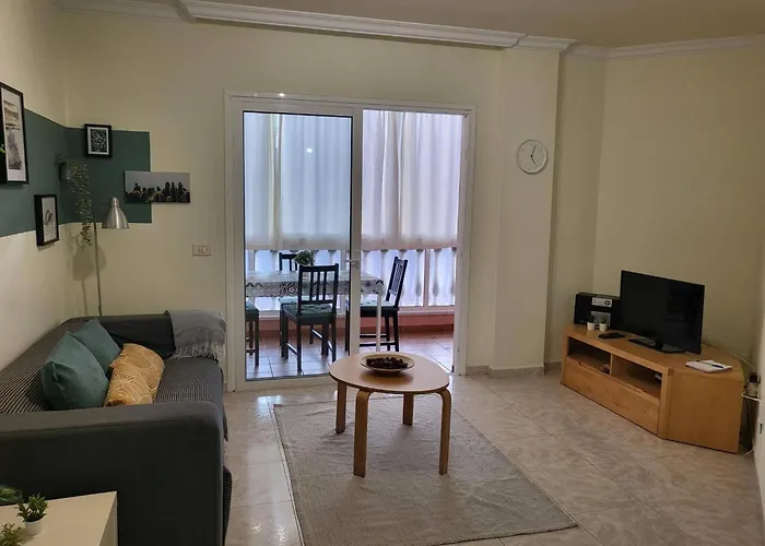 Sea Front Costa Sol By Helloapartments * קוסטה דל סילנסיו